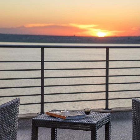 Lake Boutique Apartments & Rooms Мамая Екстериор снимка