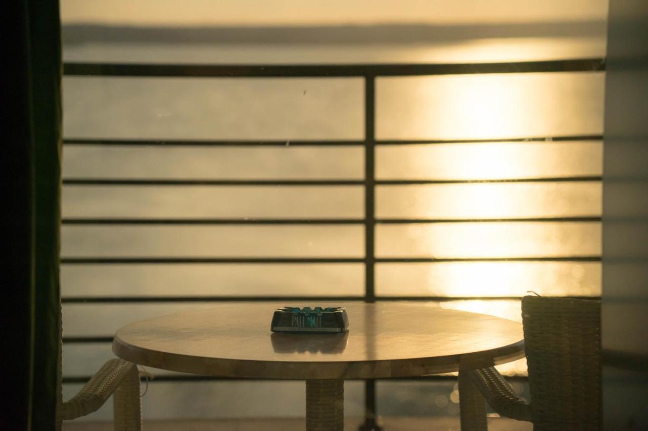 Lake Boutique Apartments & Rooms Мамая Екстериор снимка