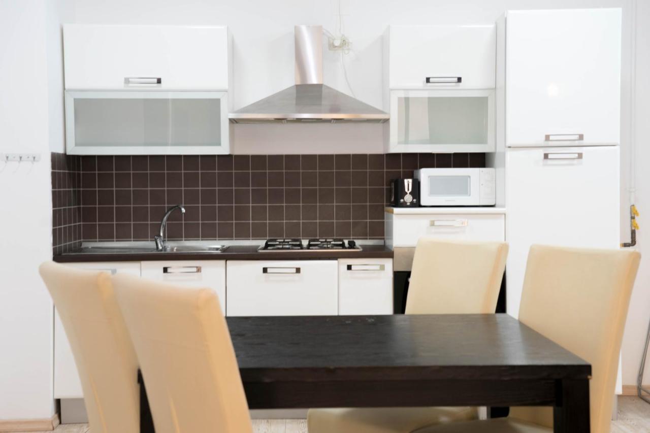 Lake Boutique Apartments & Rooms Мамая Екстериор снимка