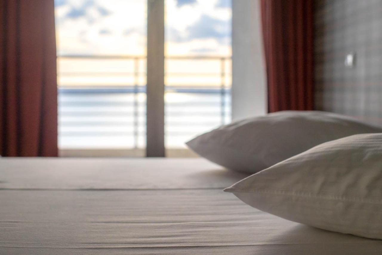 Lake Boutique Apartments & Rooms Мамая Екстериор снимка