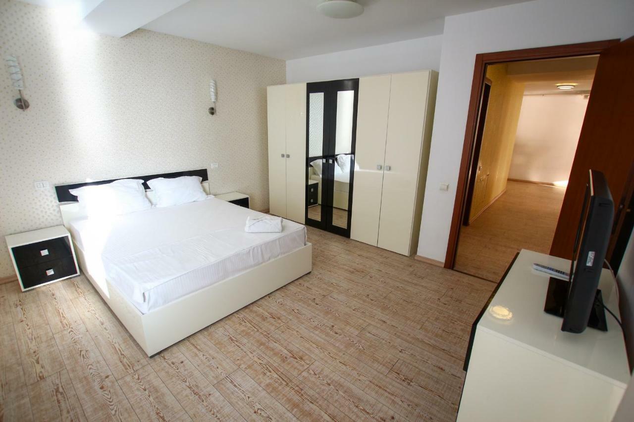 Lake Boutique Apartments & Rooms Мамая Екстериор снимка